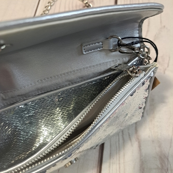 STEVE MADDEN BGLAMY Sequin Clutch Silver Shoulder Crossbody Bag Party - Picture 7 of 12